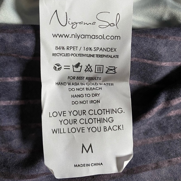 NWT Niyama Sol Granite Stripe Barefoot Legging - Picture 5 of 6